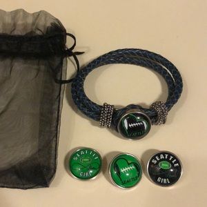 Seahawks bracelet set.
